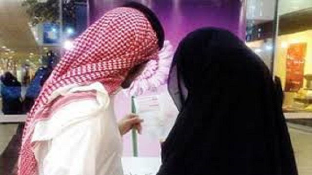 مواطن سعودى يقسم على طلاق زوجته ثلاثاً حال خسر الهلال نهائي آسيا