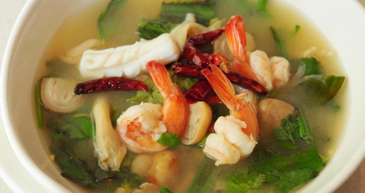 شوربة بحريات